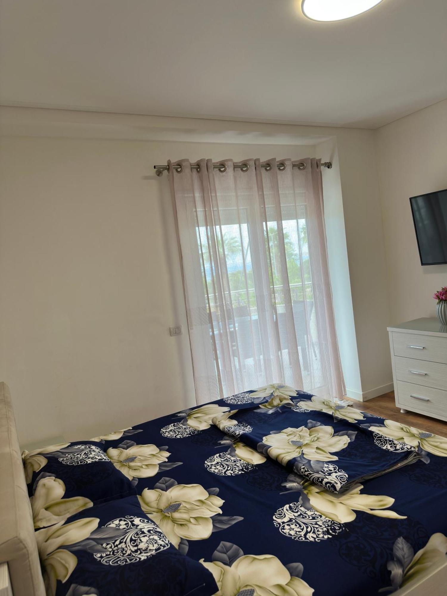 Luxury Sea View * Vlorë